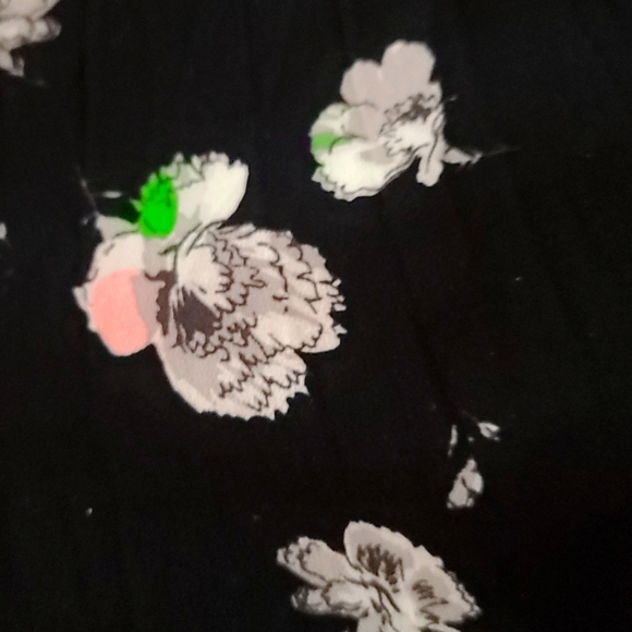 Free People boho dress black and floral size Medium. - Picture 4 of 4